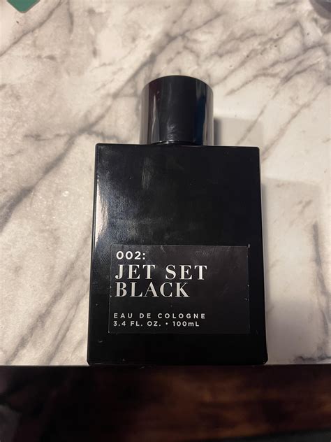 002 jet set black cologne.